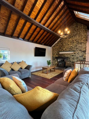 Plasbach Cottage
